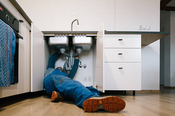 Professional Plumbing technician working in Aledo, IL